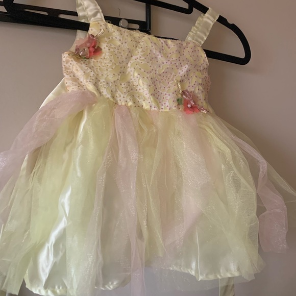 Girl dress - Picture 7 of 16